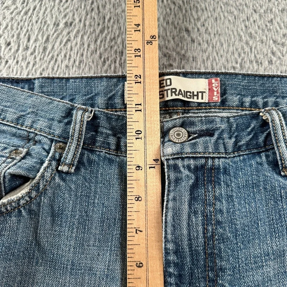 Vtg Levis Jeans Mens 36x30 559 Relaxed Straight Light‎ Wash Baggy Blue Y2K Faded